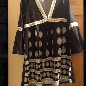Black & White print dress. Brand new size L ?Never worn, didn’t  fit at try on